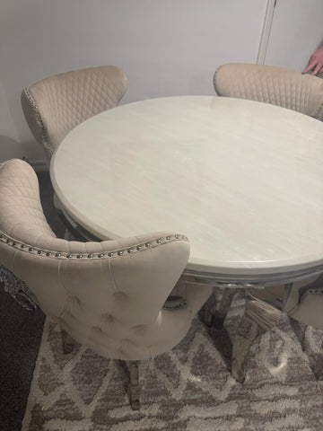 Round Cream Louis Chrome With Mink Valentino Lion Knocker Chairs