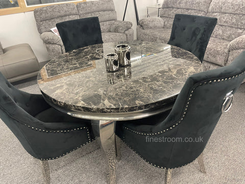 1.3m Round Black Louis with Black Valencia