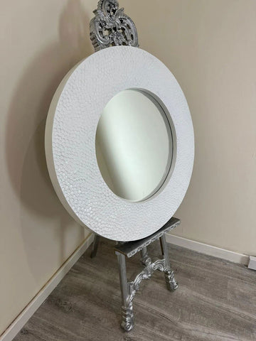 ORNATE ROUND RUSTIC MIRROR WHITE