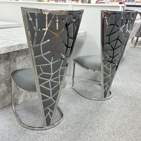 Grey Louis Chrome Dining Table With Grey Vienna Chairs